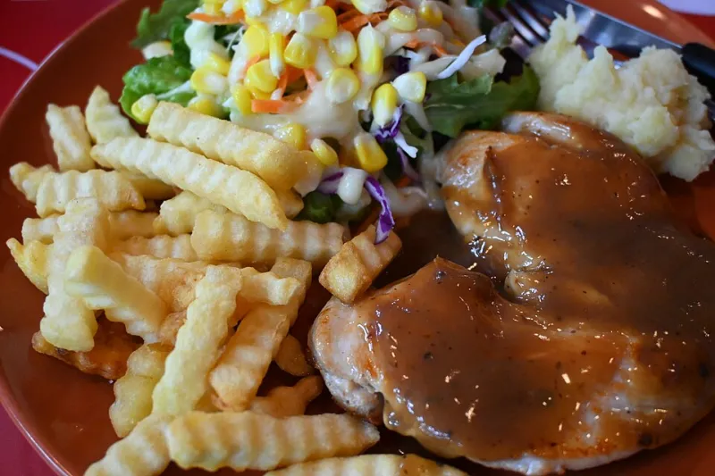 Ladle Up: Six Sauces That Turn a Plain Dinner Into a Memory